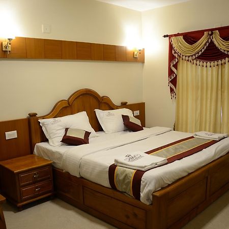 أوتي Hotel Vasantham Palace المظهر الخارجي الصورة